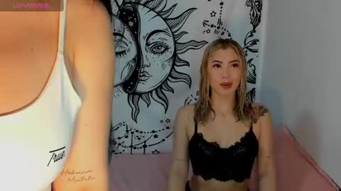 Snapshot of abby_and_lana chatting on February 2025 09:46:01 PM    ABBY  LANNA     online show from February 2025 09:46:01 PM