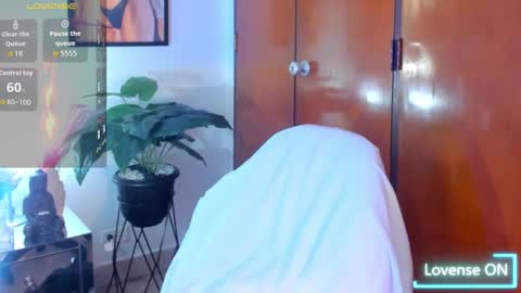 abby_blue01 online show from September 2025 12:55:01 AM