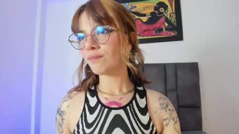 abby jones online show from December 2025 03:04:01 AM