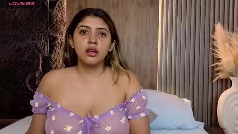 Abbygail online show from November 2025 12:37:02 PM