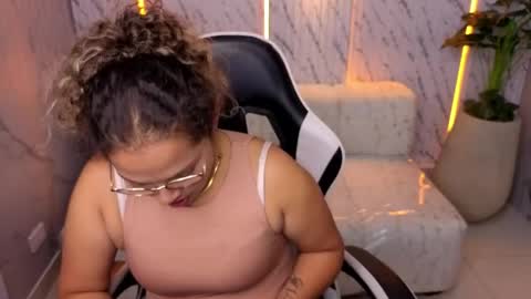 Snapshot of abby_russo_tx chatting on May 2026 03:24:01 AM abby_russo_tx online show from May 2026 03:24:01 AM