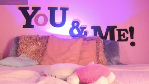 Snapshot of abby_saphir chatting on January 2026 06:33:01 PM ABBY SAPHIR online show from January 2026 06:33:01 PM