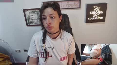 Vannesa online show from May 2026 01:06:01 PM