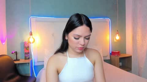 Snapshot of abbydixon1 chatting on February 2026 01:04:01 PM Abby Dixon online show from February 2026 01:04:01 PM
