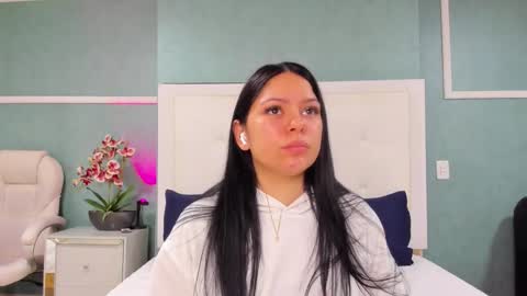 Snapshot of abbydixon1 chatting on February 2026 12:01:02 PM Abby Dixon online show from February 2026 12:01:02 PM