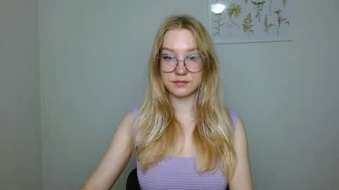 Snapshot of abbymoore__ chatting on September 2025 09:12:02 AM Abby Lovense is active online show from September 2025 09:12:02 AM