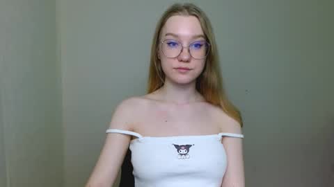Abby Lovense is active online show from February 2026 11:31:02 AM