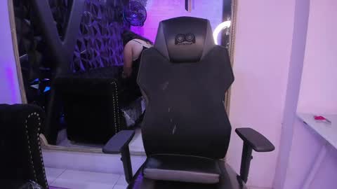 abbyrogers1 online show from April 2026 04:34:01 AM