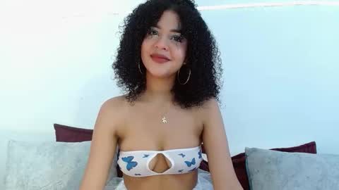 Snapshot of abbystorme chatting on October 2025 07:47:02 PM abbystorme online show from October 2025 07:47:02 PM