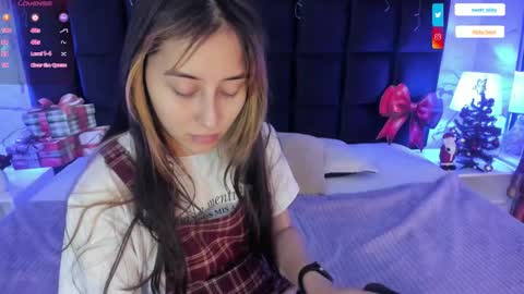 Snapshot of abbysweet1_ chatting on December 2025 11:40:02 AM Abigail online show from December 2025 11:40:02 AM