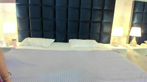 Abigail online show from April 2026 12:27:02 PM