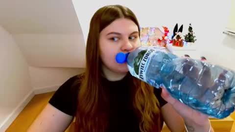 abbyvibe online show from December 2025 03:41:01 PM