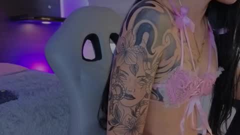 Snapshot of abella_as chatting on January 2026 06:57:02 PM Abella online show from January 2026 06:57:02 PM