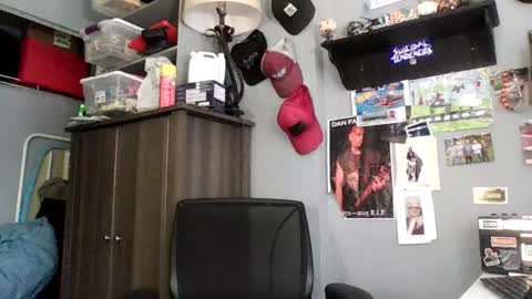 Snapshot of abennett76 chatting on May 2026 02:26:01 PM AJ online show from May 2026 02:26:01 PM