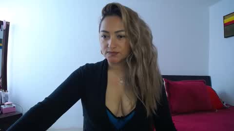 Snapshot of abie_spicy_ chatting on April 2026 01:45:02 PM ximena online show from April 2026 01:45:02 PM