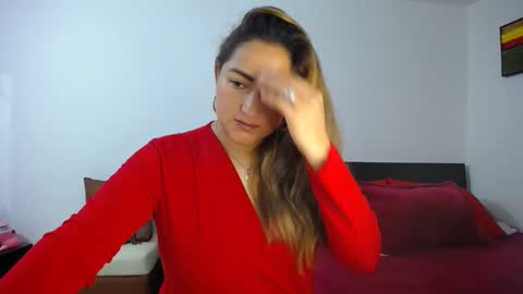 Snapshot of abie_spicy_ chatting on April 2026 10:52:01 AM ximena online show from April 2026 10:52:01 AM