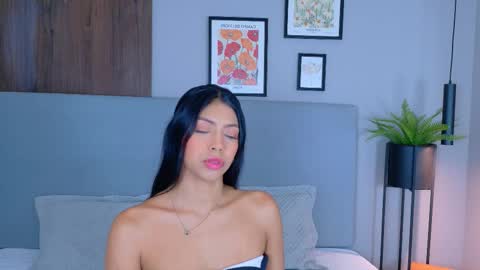 Snapshot of abiehils chatting on March 2026 11:47:01 AM abiehils online show from March 2026 11:47:01 AM