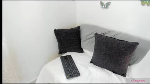 Snapshot of abigail_luna_ chatting on January 2025 08:06:02 PM abi online show from January 2025 08:06:02 PM