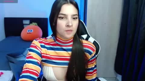 Snapshot of abigail_monroe__ chatting on April 2026 04:37:02 AM abigail_monroe__ online show from April 2026 04:37:02 AM