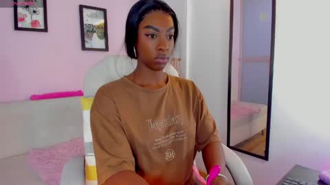 Snapshot of abigail_montoya chatting on April 2026 11:12:01 AM Abigail online show from April 2026 11:12:01 AM