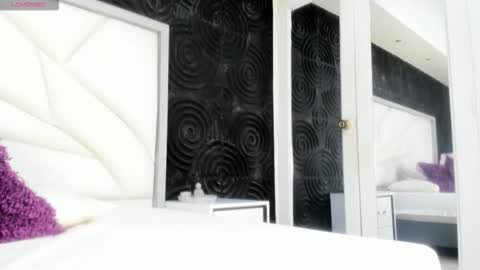 Abigail online show from November 2025 11:10:02 AM