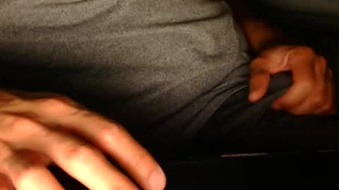 Snapshot of abirelis chatting on April 2026 02:57:01 AM abirelis online show from April 2026 02:57:01 AM