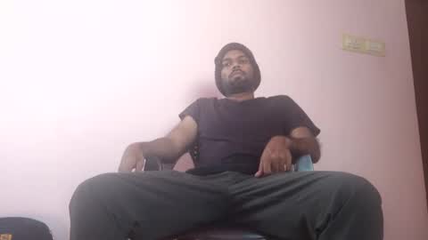 Masturbating boy online show from March 2025 10:35:02 AM