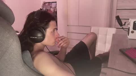 Snapshot of abobus123 chatting on July 2026 03:21:02 PM hi cum in pvt noi extra tip online show from July 2026 03:21:02 PM