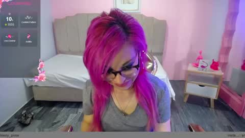 Snapshot of abril_ch_ chatting on October 2025 10:46:02 AM abril_ch_ online show from October 2025 10:46:02 AM