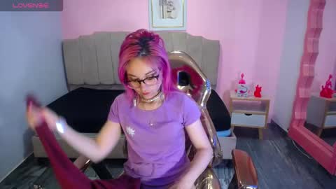 Snapshot of abril_ch_ chatting on October 2025 10:38:02 AM abril_ch_ online show from October 2025 10:38:02 AM