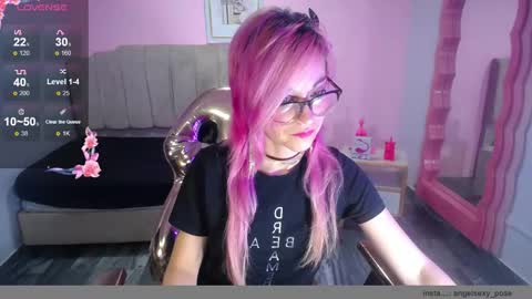 Snapshot of abril_ch_ chatting on November 2025 10:50:02 AM abril_ch_ online show from November 2025 10:50:02 AM