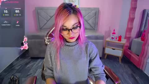 Snapshot of abril_ch_ chatting on November 2025 10:47:02 AM abril_ch_ online show from November 2025 10:47:02 AM