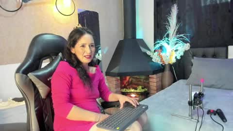 Abril online show from May 2026 02:21:02 PM