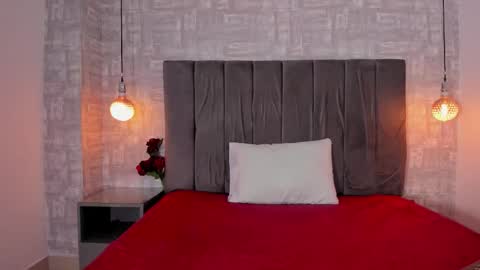 abrilsantana_ online show from October 2025 04:57:01 AM