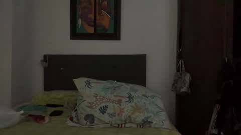 Snapshot of abrilsantosxo chatting on April 2026 12:28:01 PM abrilsantosxo online show from April 2026 12:28:01 PM