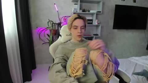 Nick online show from March 2026 10:33:01 AM