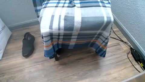 absolootzro online show from January 2025 10:47:02 PM