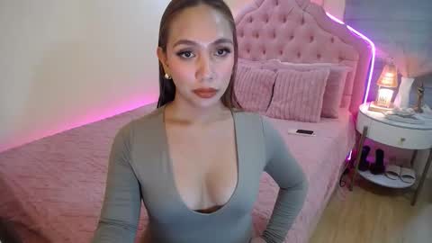 Snapshot of absolutely_gurjuice69 chatting on March 2026 10:47:01 PM Hope online show from March 2026 10:47:01 PM