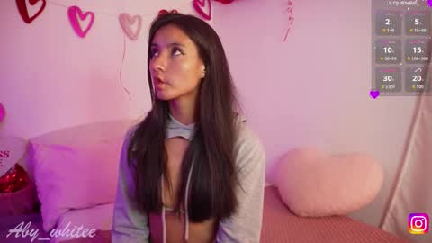 Snapshot of aby_whitee chatting on February 2026 05:05:02 AM Aby online show from February 2026 05:05:02 AM