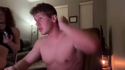 Snapshot of ace_remi chatting on April 2026 07:25:02 AM Remi and Ace online show from April 2026 07:25:02 AM