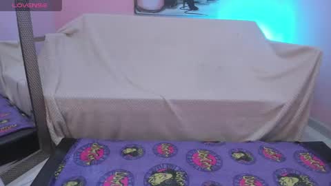 Snapshot of acid_bounze chatting on March 2026 12:27:02 PM Acid Bounze online show from March 2026 12:27:02 PM