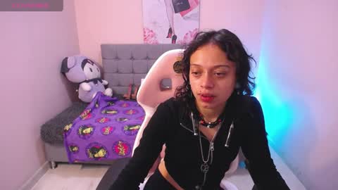 Snapshot of acid_bounze chatting on April 2026 12:46:01 PM Acid Bounze online show from April 2026 12:46:01 PM