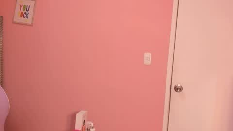 Snapshot of acid_bounze chatting on April 2026 12:39:02 PM Acid Bounze online show from April 2026 12:39:02 PM