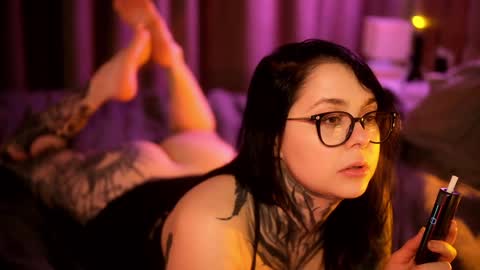 acid_pie online show from December 2024 02:14:02 AM