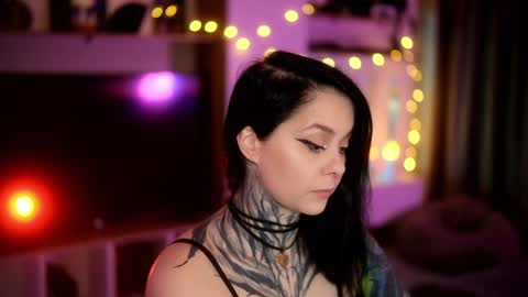 acid_pie online show from February 2025 03:23:02 AM