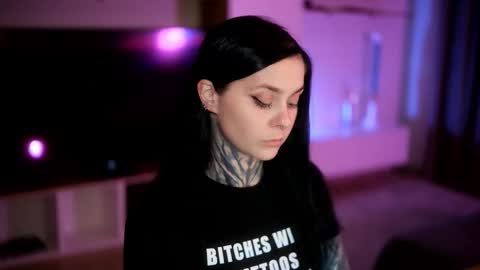 acid_pie online show from October 2025 08:09:02 PM