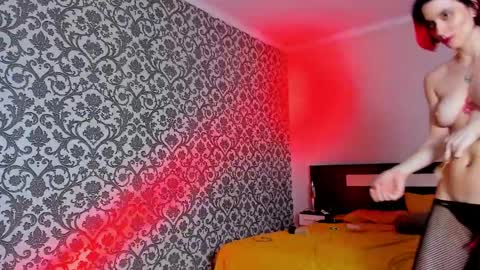 MAIYA online show from December 2024 07:43:01 AM