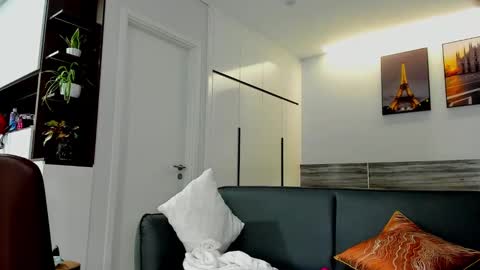 MAIYA online show from February 2025 08:26:02 AM