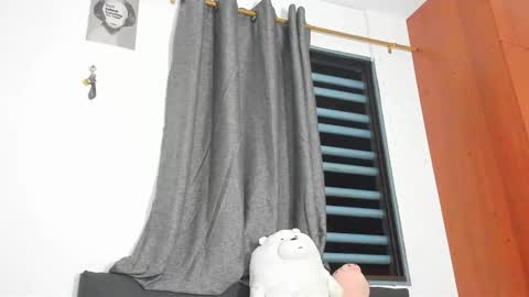  Isa  online show from November 2025 04:12:02 AM