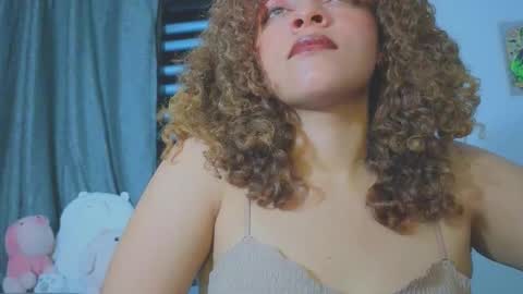 Snapshot of ada_gales_ chatting on March 2026 02:59:01 AM Isa online show from March 2026 02:59:01 AM